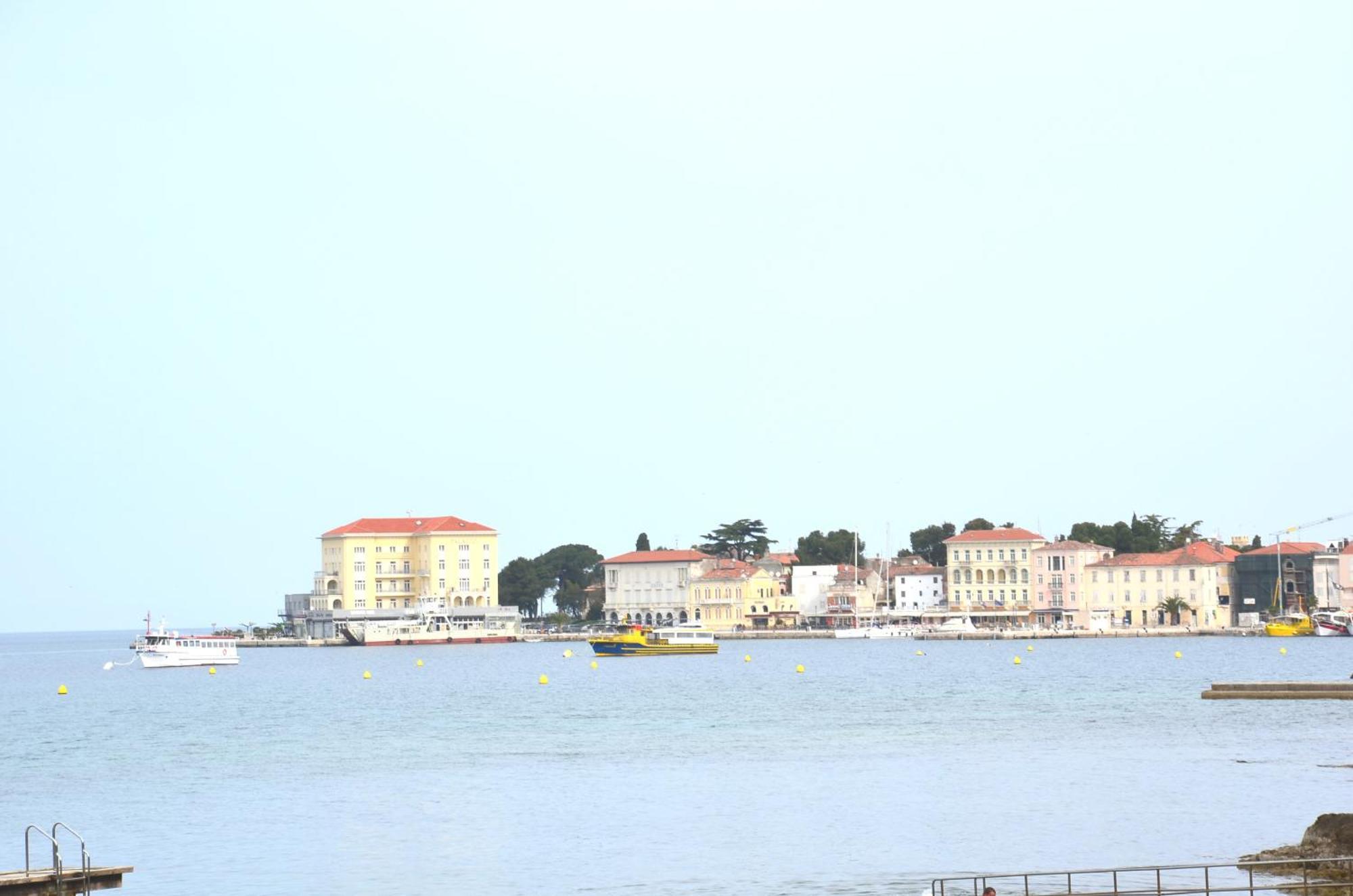 Melody Apartment Poreč Eksteriør billede