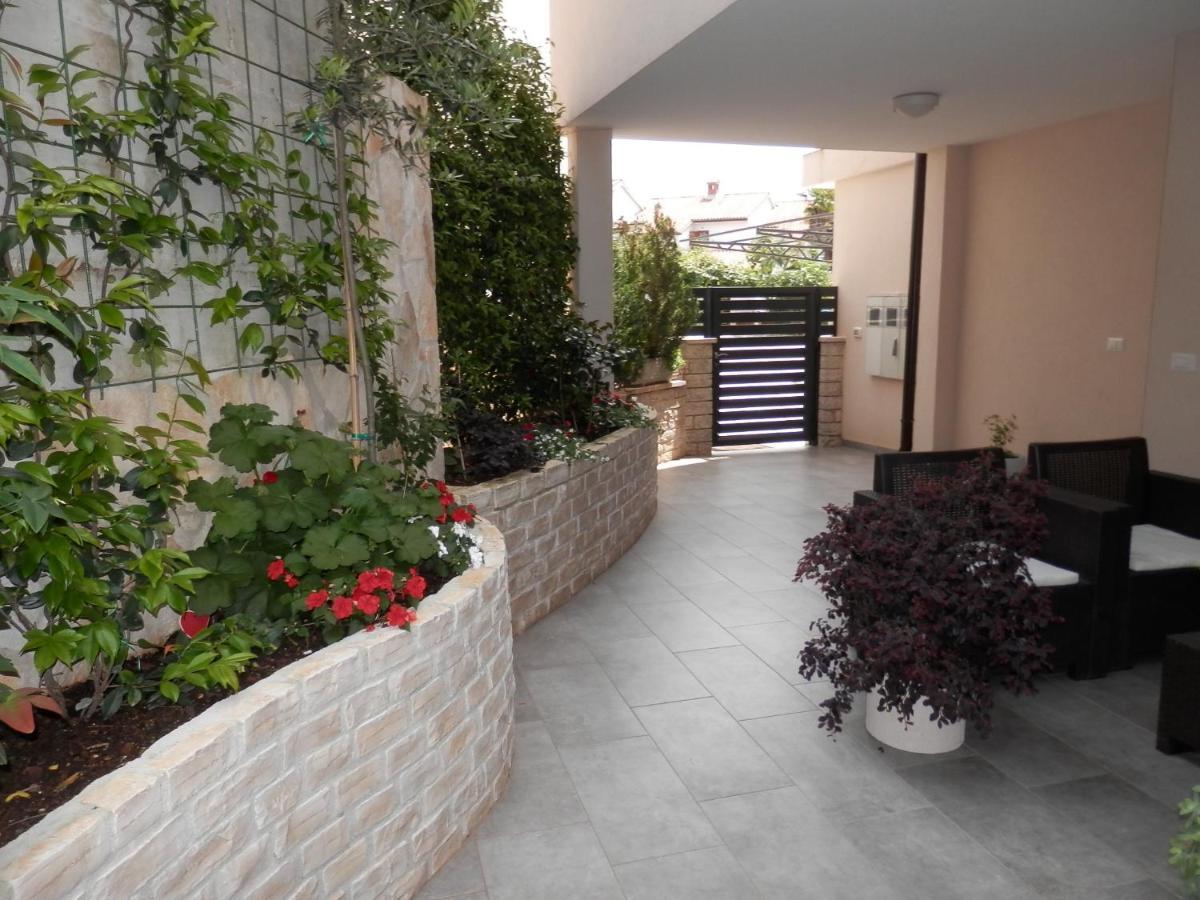 Melody Apartment Poreč Eksteriør billede